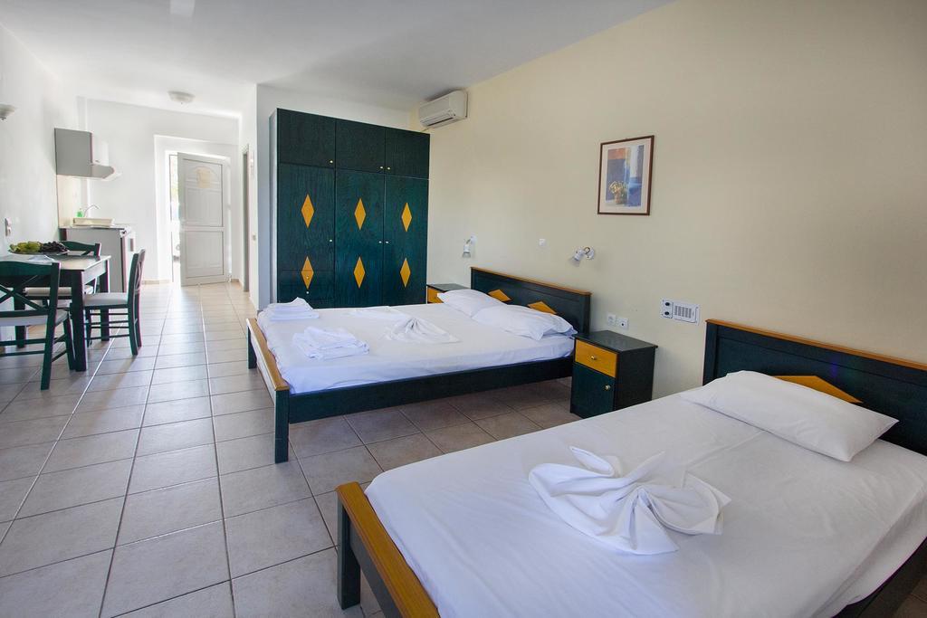 Pinelopi Apartments Jeorjoúpoli Eksteriør bilde
