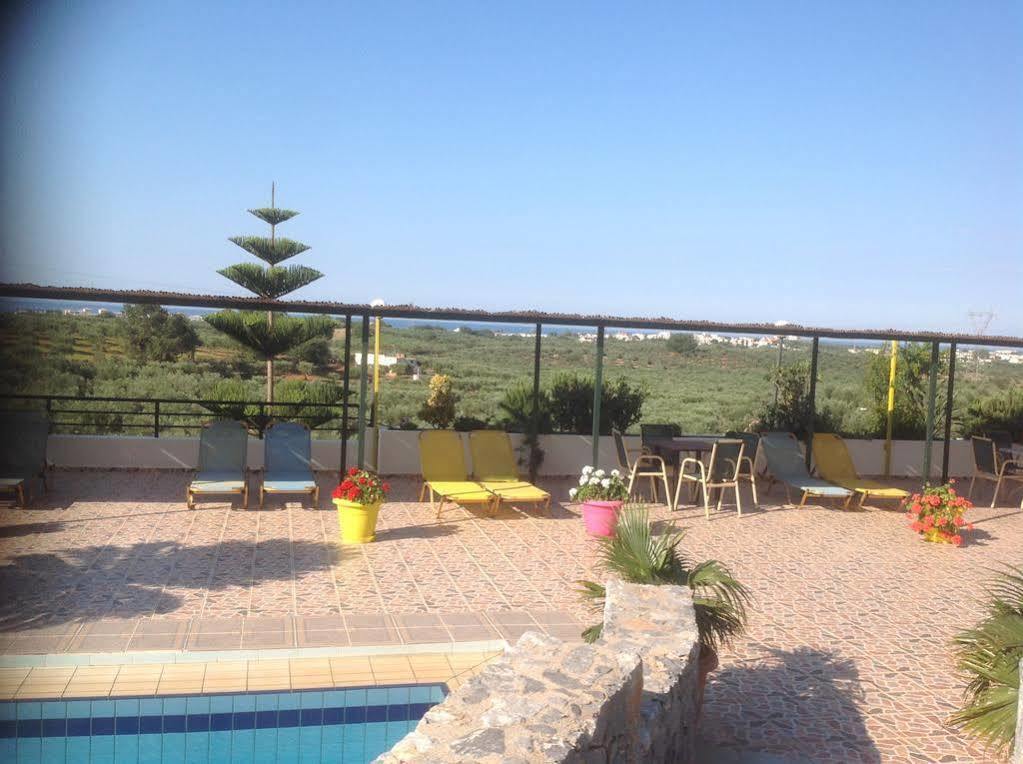 Pinelopi Apartments Jeorjoúpoli Eksteriør bilde